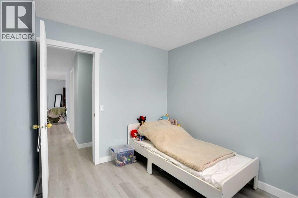 Single Family House Bungalow for Sale in  Penbrooke Close SE Penbrooke Meadows Calgary 