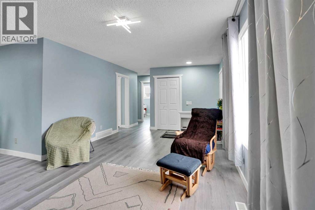 Single Family House Bungalow for Sale in  Penbrooke Close SE Penbrooke Meadows Calgary 