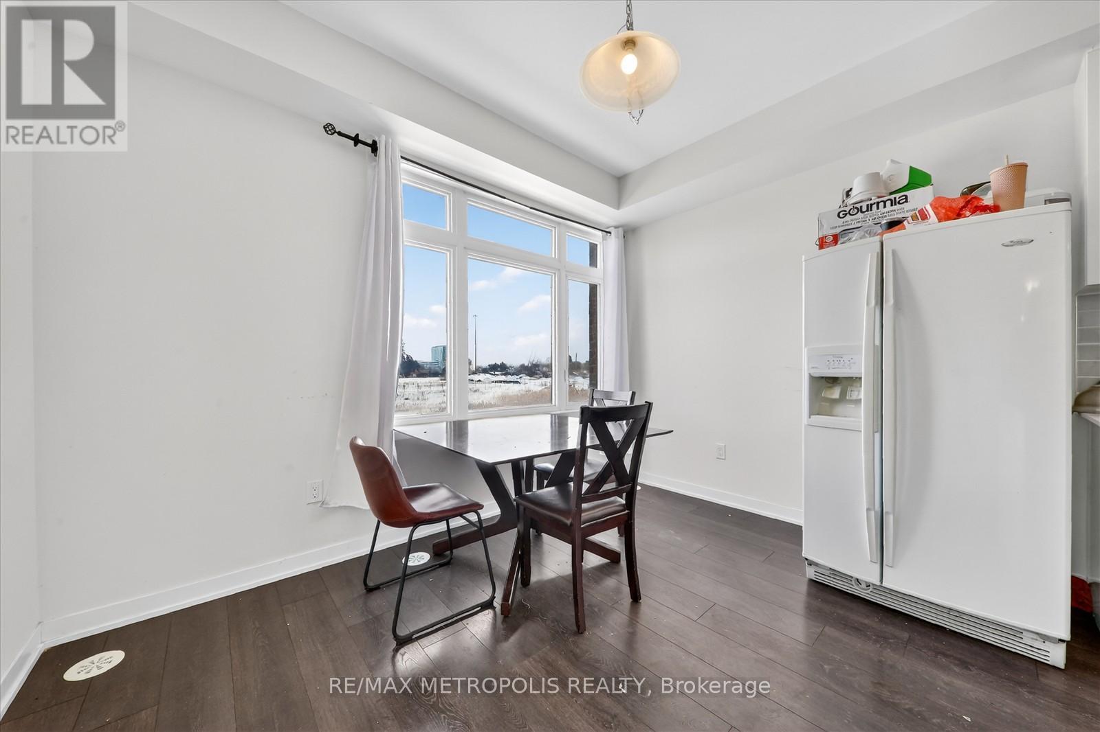 #301 1865 PICKERING PARKWAY - 15