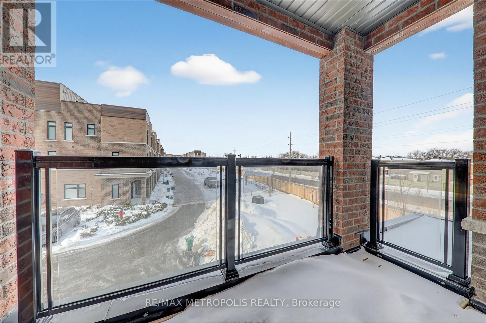 #301 1865 PICKERING PARKWAY - 19