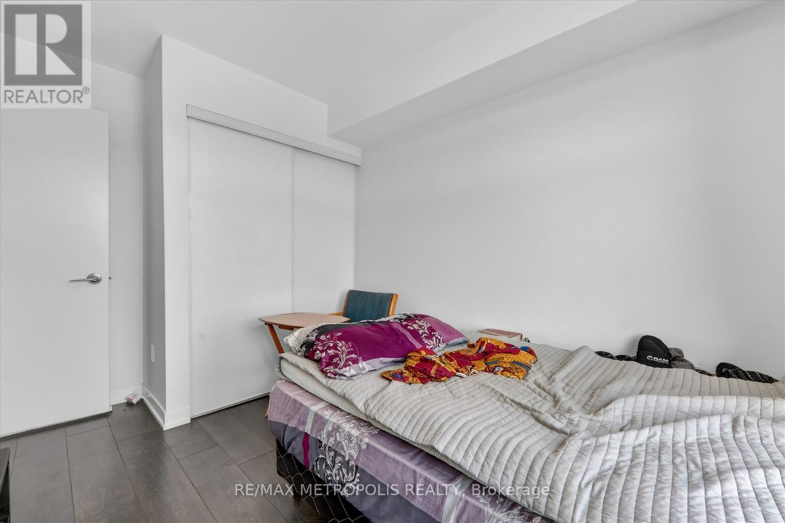 #301 1865 PICKERING PARKWAY - 24