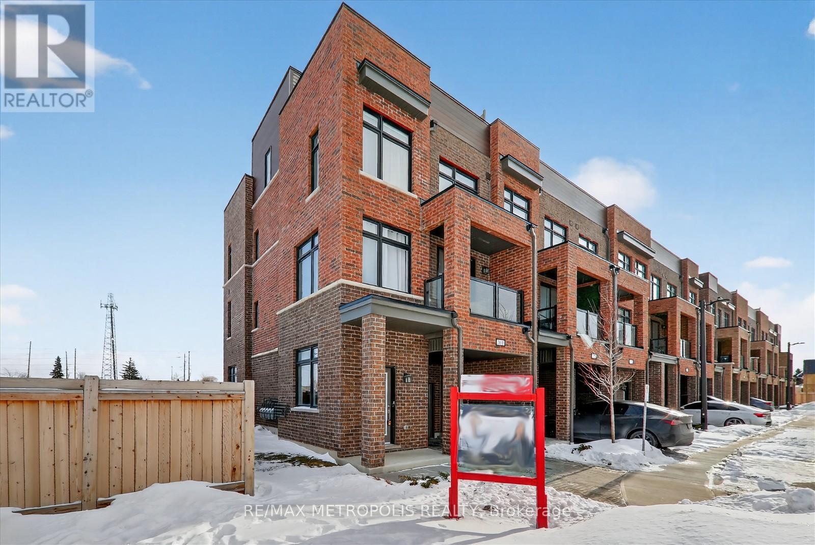 #301 1865 PICKERING PARKWAY - 3