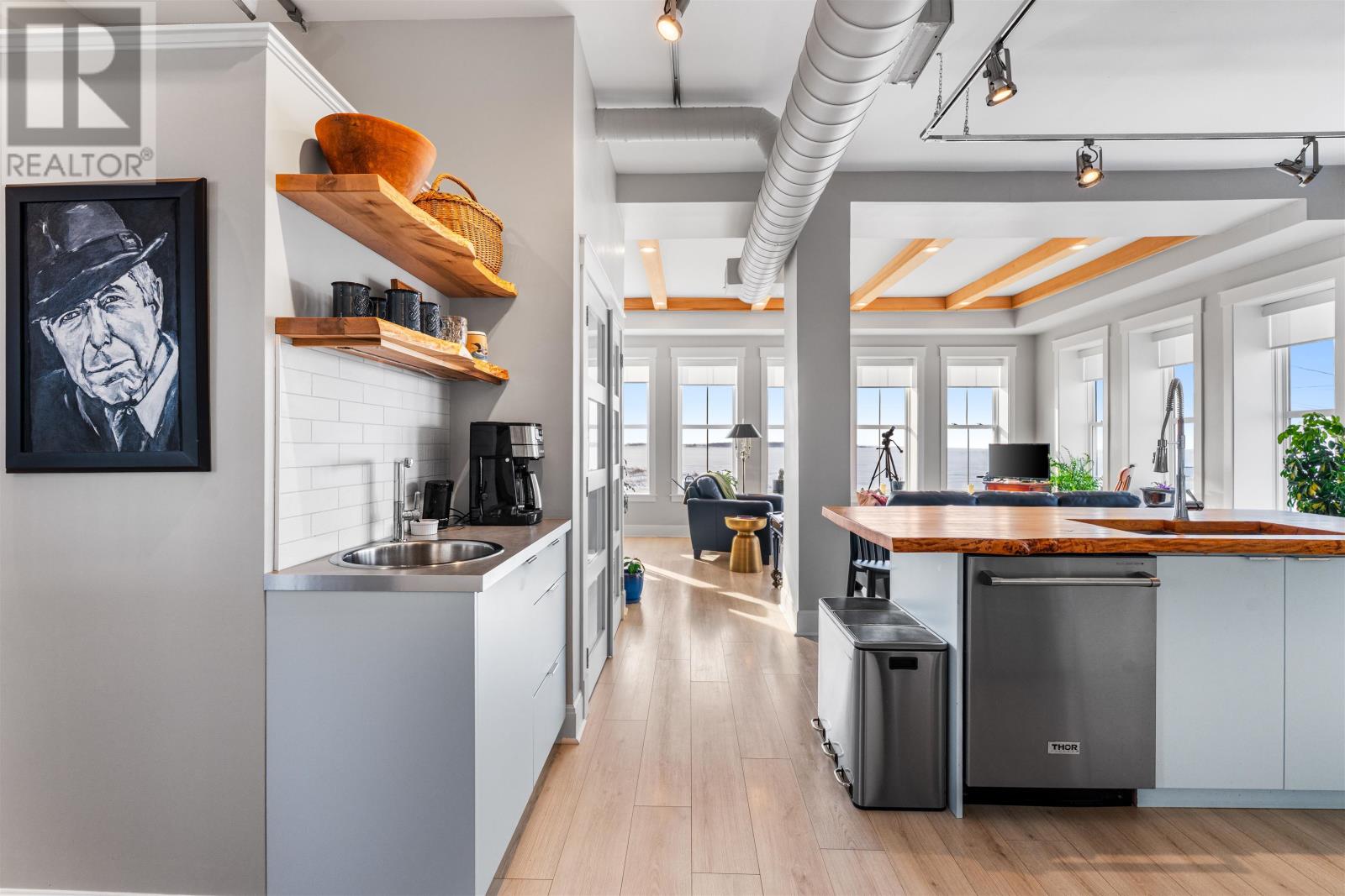 #2 359 WATER STREET - 12