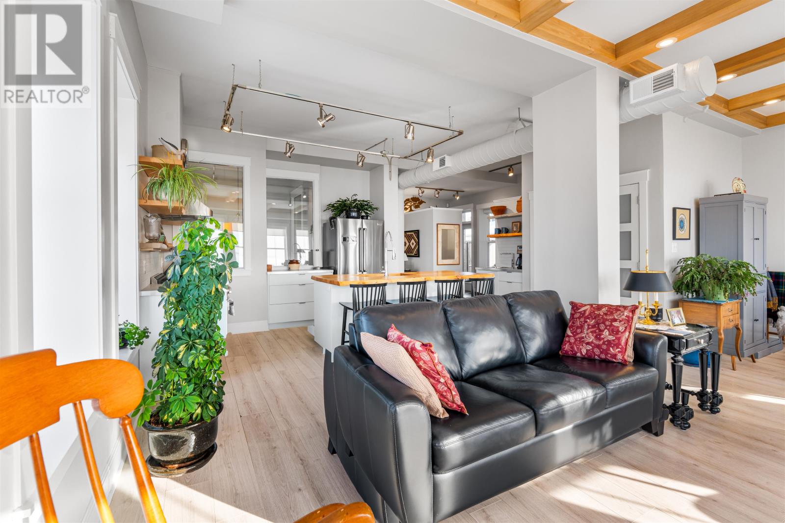 #2 359 WATER STREET - 23