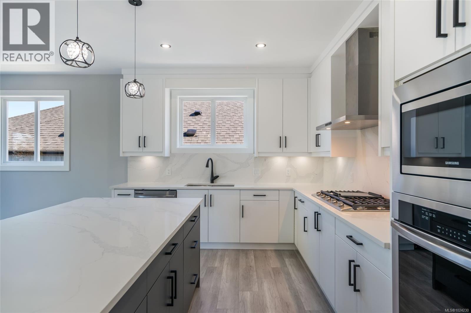 124 HAWK POINT RD - 16