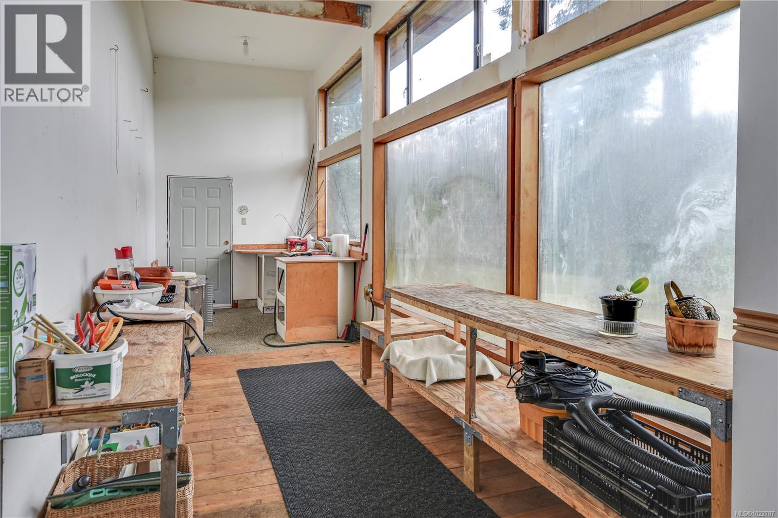 2700 Ritten Rd, Nanaimo