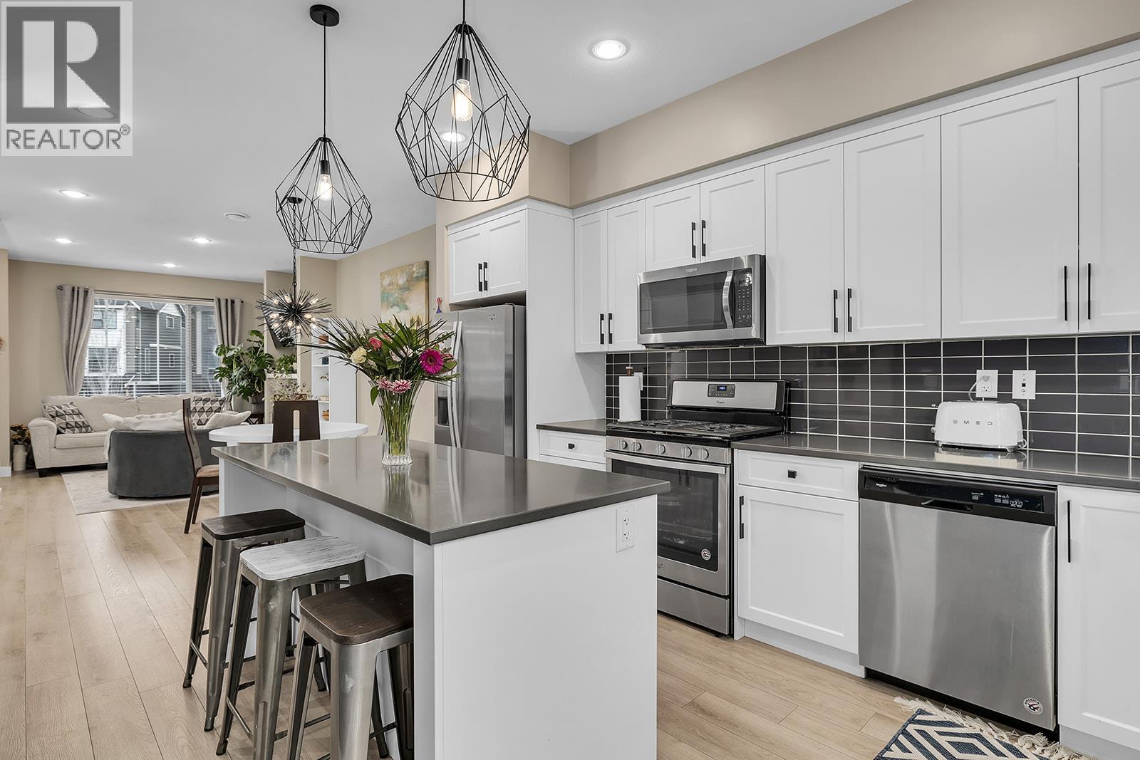 24 2490 Tuscany Drive, West Kelowna