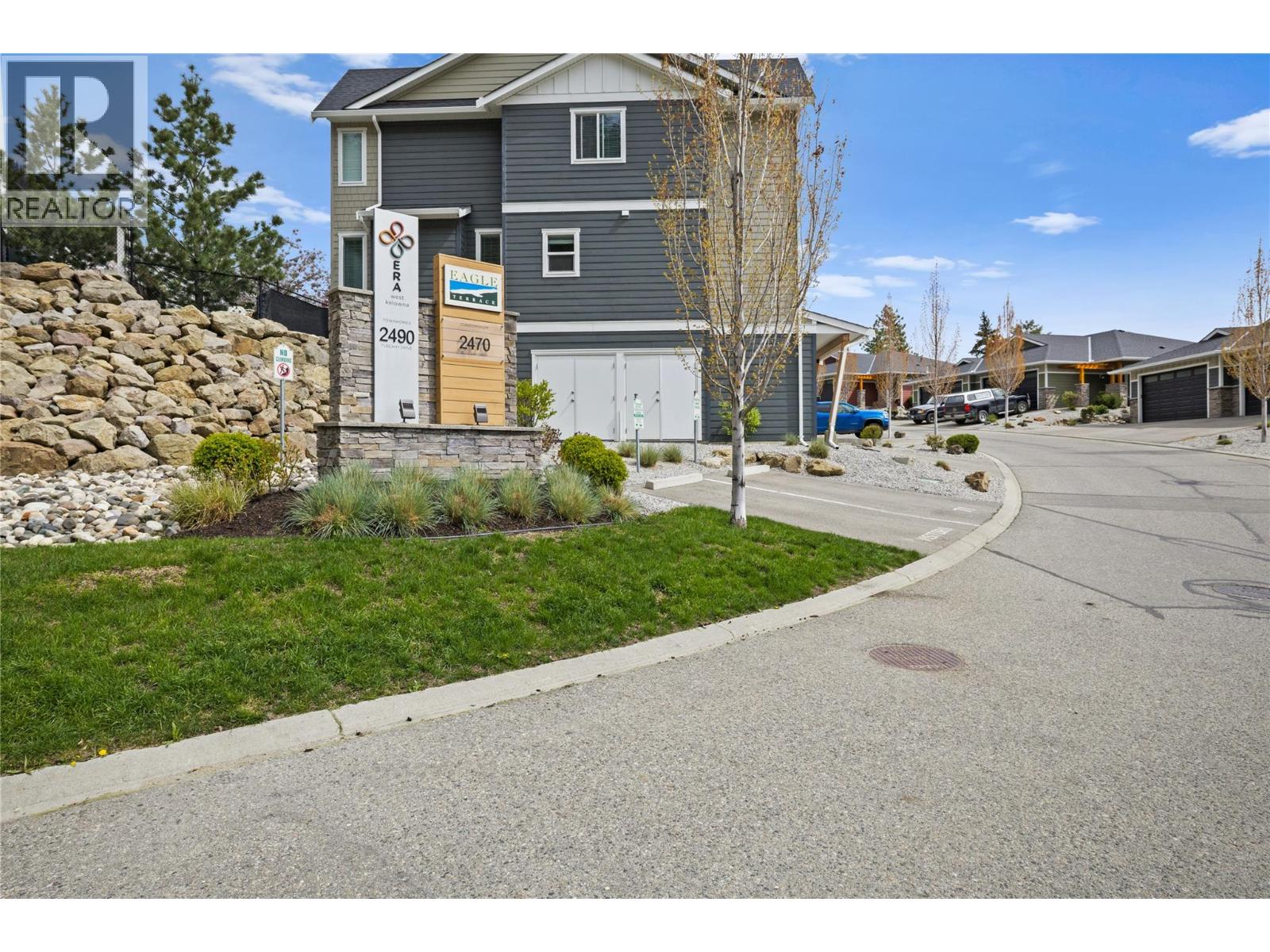 24 2490 Tuscany Drive, West Kelowna