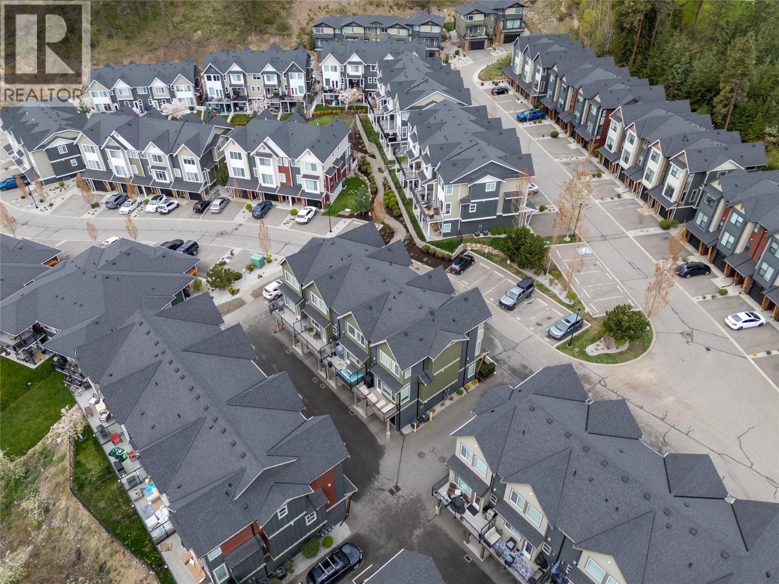 24 2490 Tuscany Drive, West Kelowna