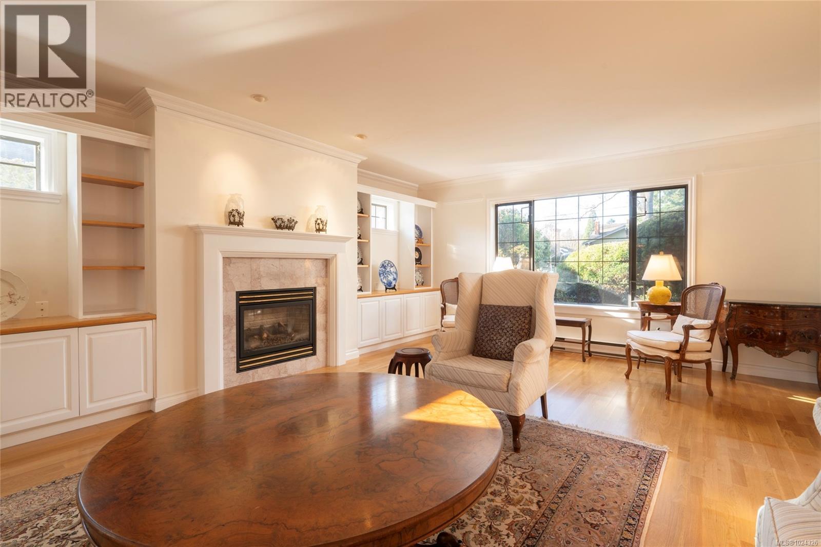 1393 Monterey Ave, Oak Bay