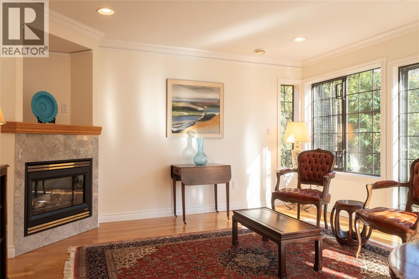 1393 Monterey Ave, Oak Bay