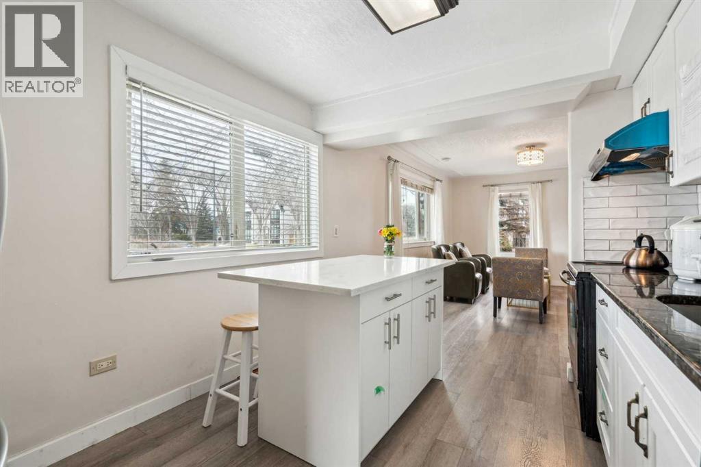 Single Family House for Sale in   Avenue NW Mount Pleasant Calgary 