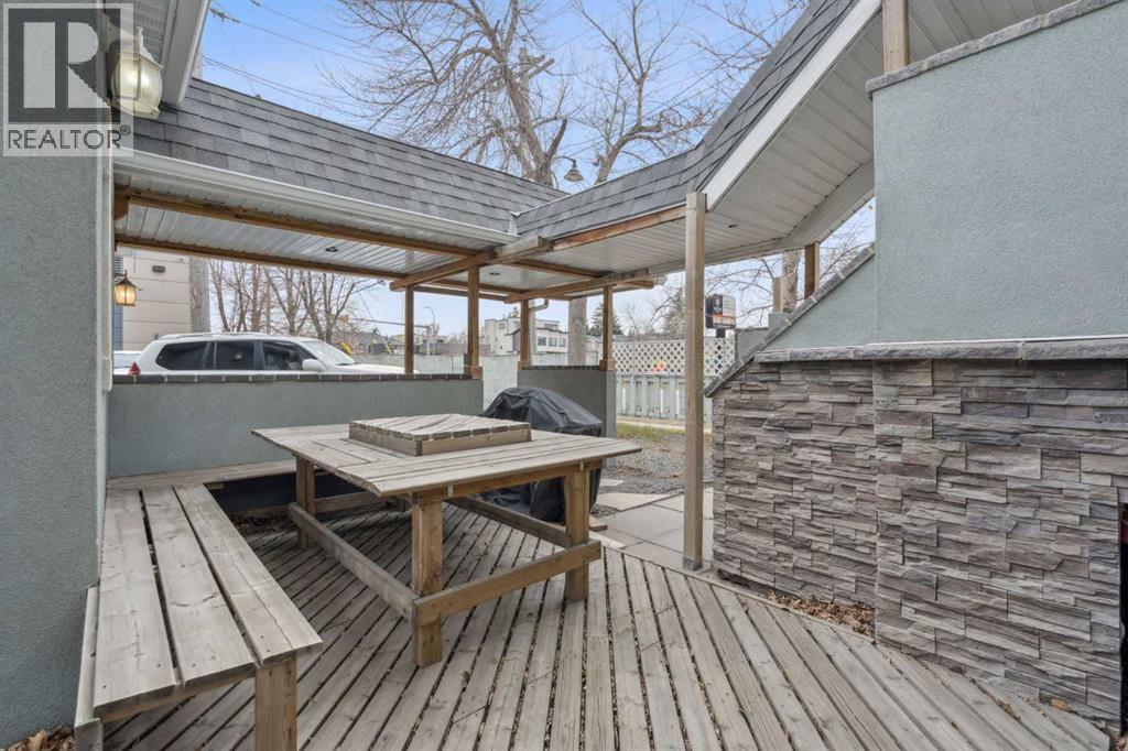 Single Family House for Sale in   Avenue NW Mount Pleasant Calgary 
