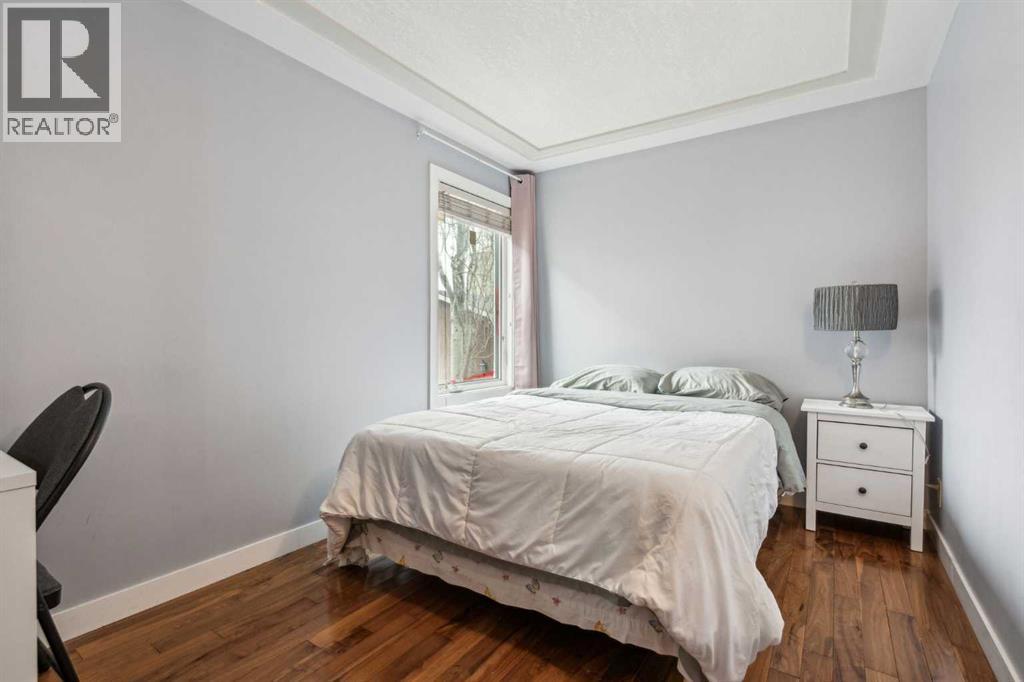 Single Family House for Sale in   Avenue NW Mount Pleasant Calgary 