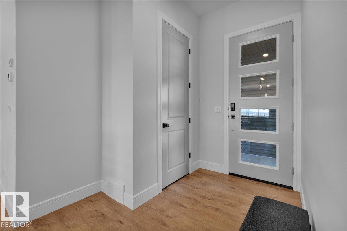 2003 GENESIS LN, Stony Plain