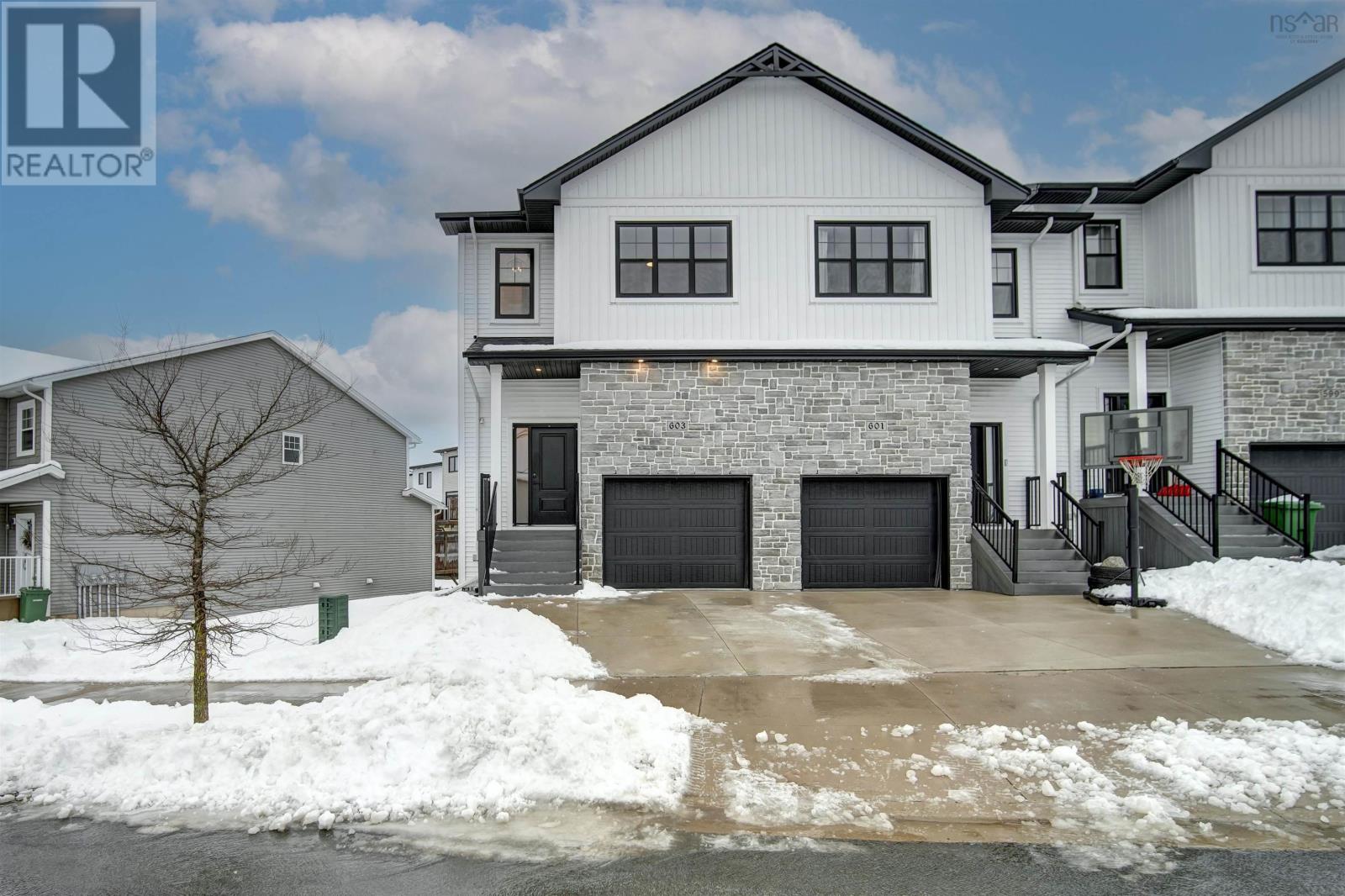 Property photo of 603 Cowie Hill Road