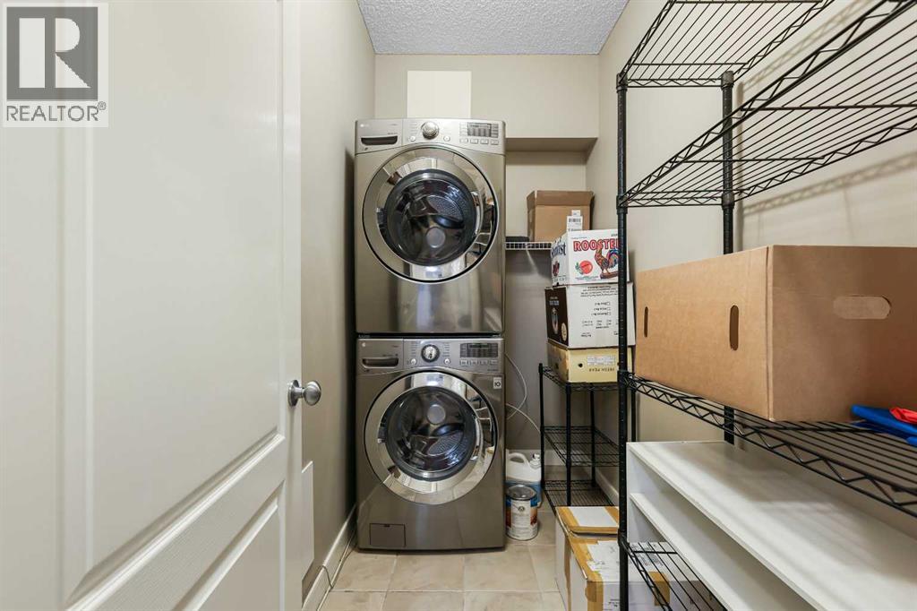 Single Family House for Sale in   Discovery Ridge Close SW Discovery Ridge Calgary 