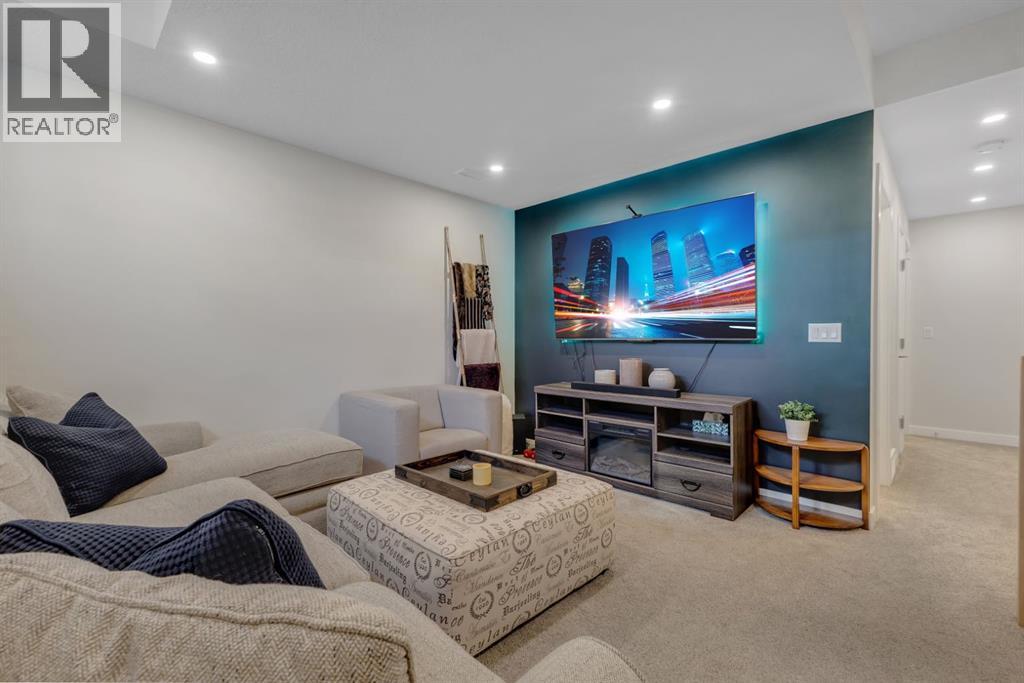 Single Family House for Sale in   Street SW Windsor Park Calgary 