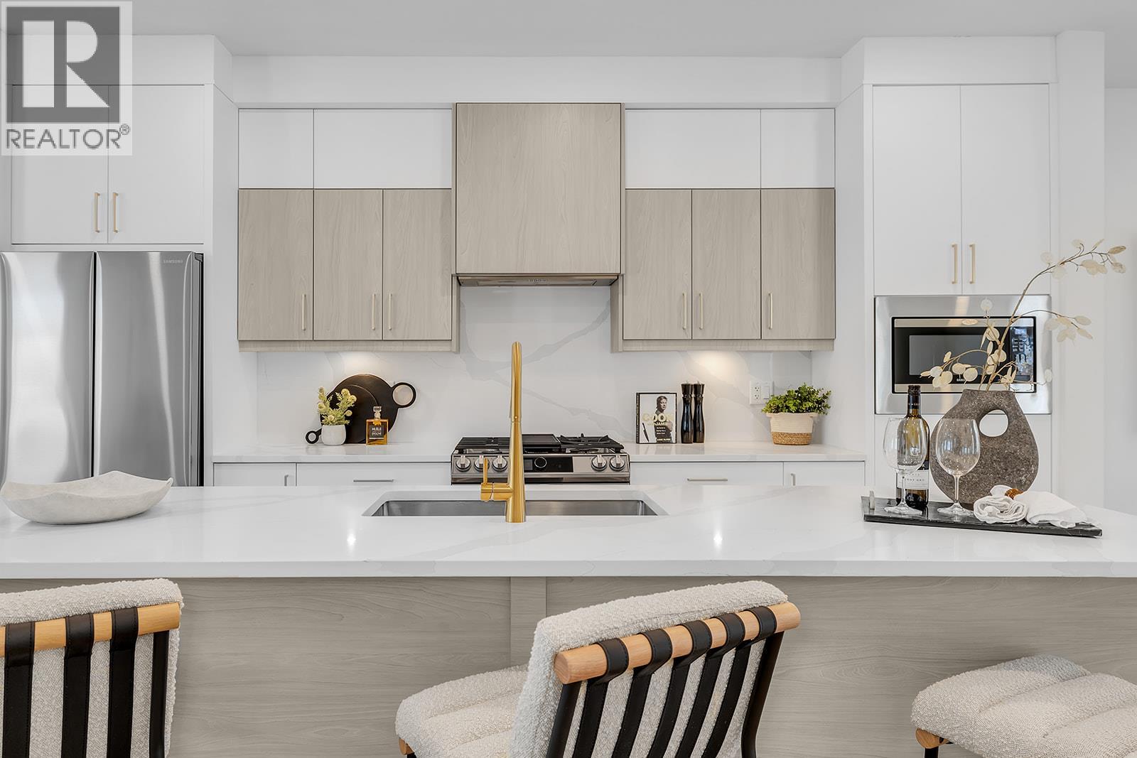 115 5300 Main Street, Kelowna