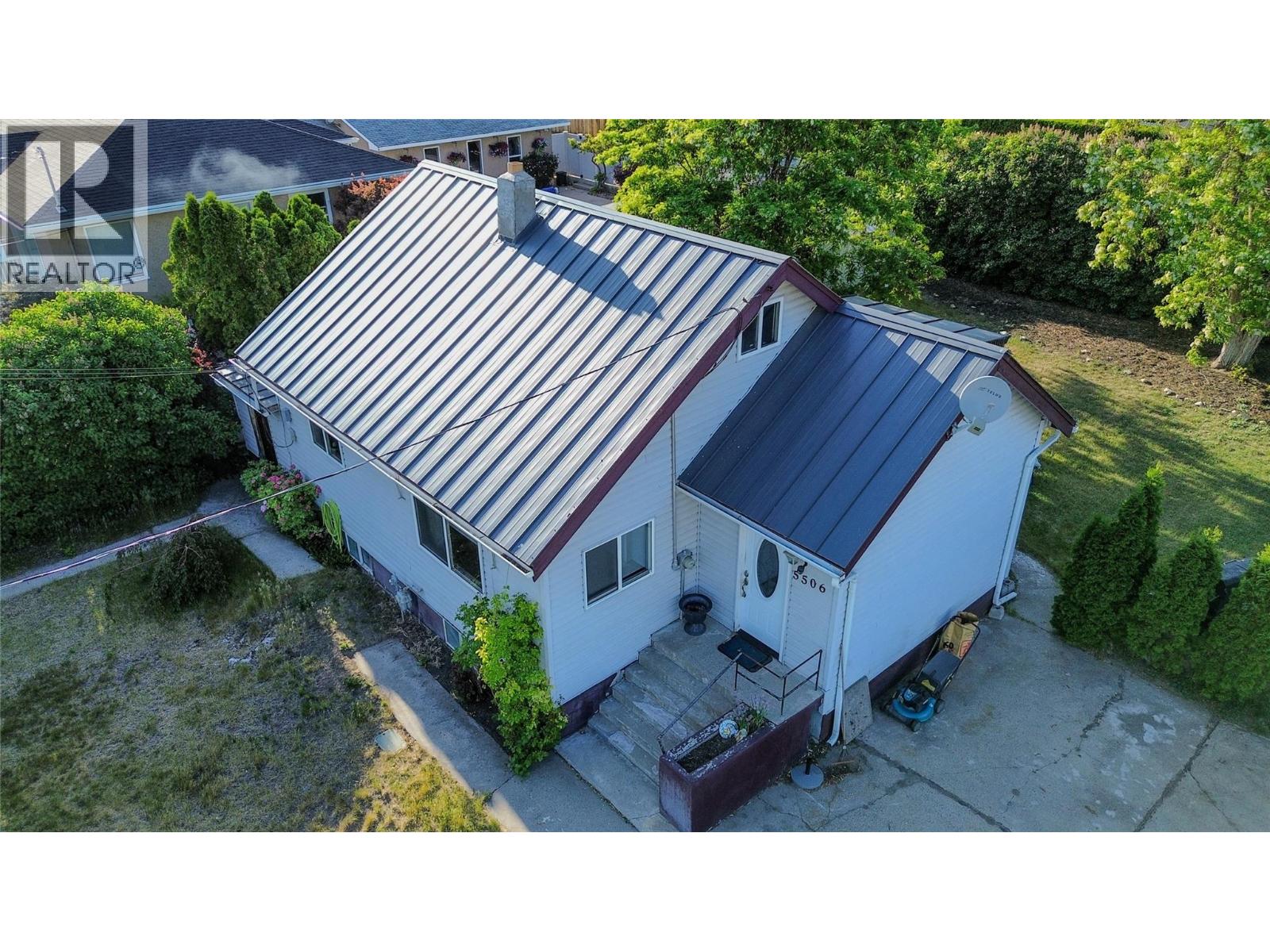 5506 Jackpine Lane, Osoyoos