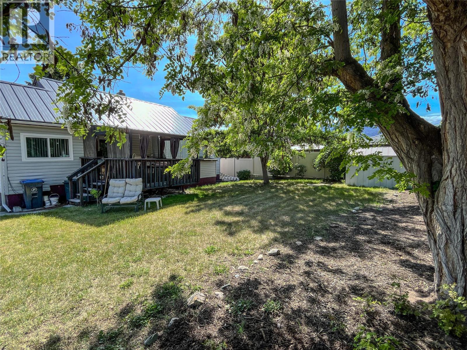 5506 Jackpine Lane, Osoyoos