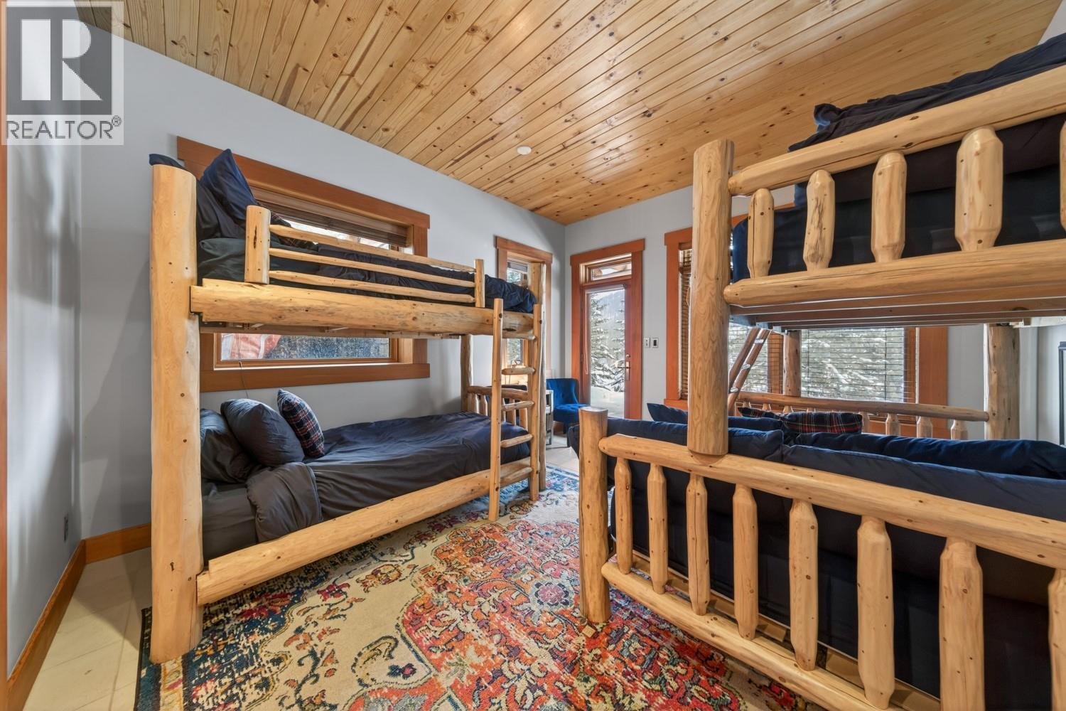 1783 Greywolf Drive, Panorama