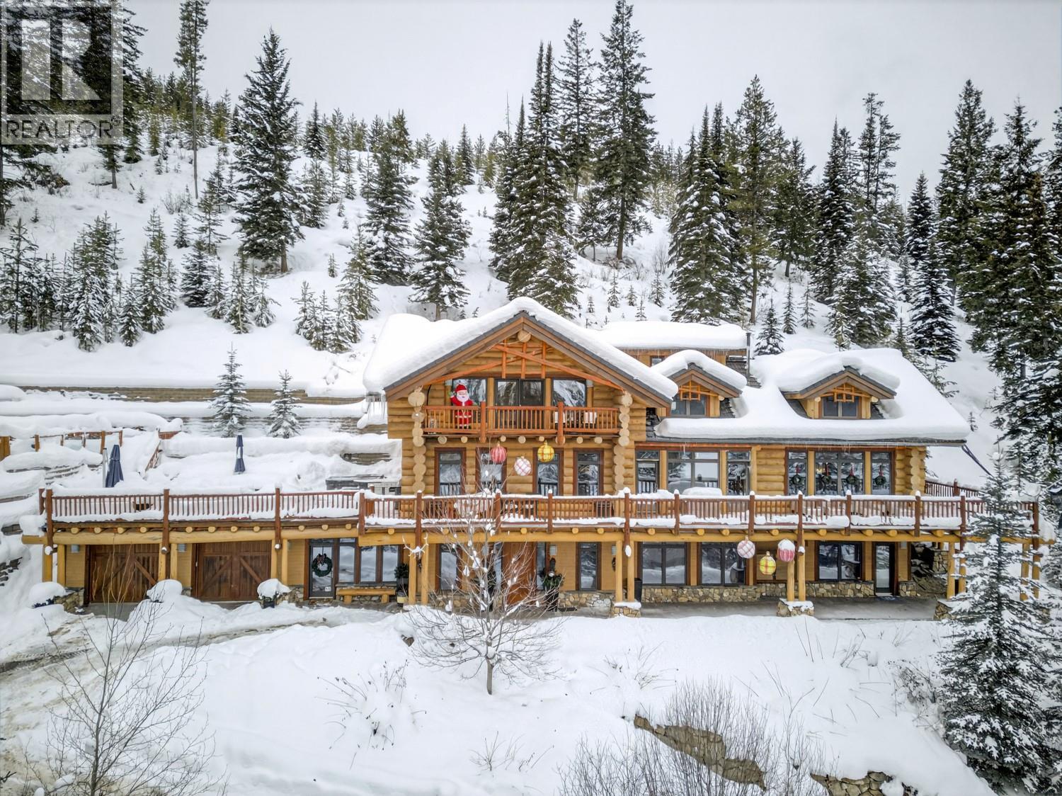 1783 Greywolf Drive, Panorama