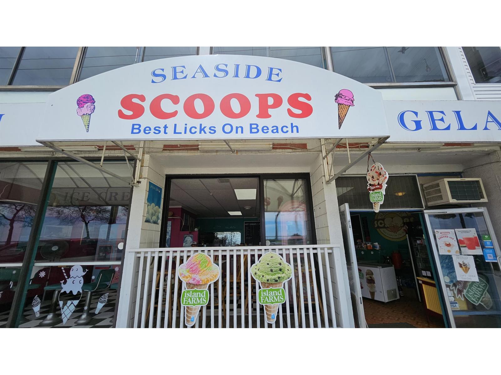 14893 MARINE DRIVE, White Rock