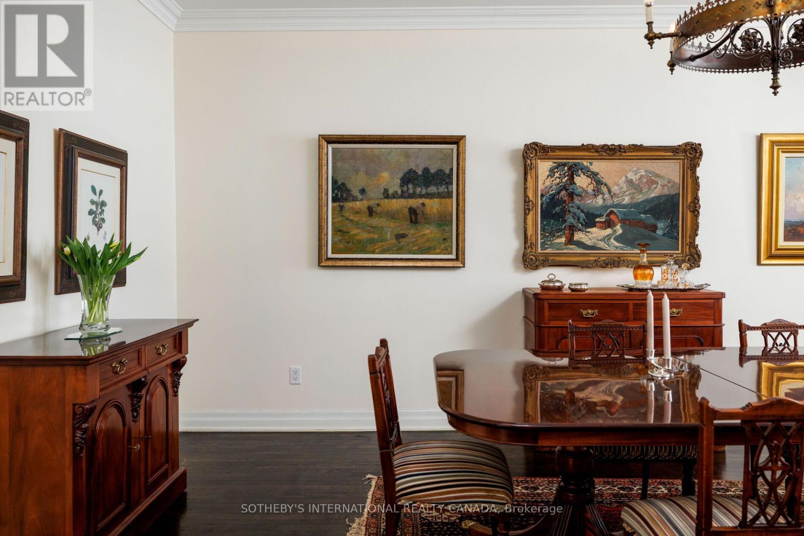 463 CROSSING BRIDGE PLACE - Photo 4 of 25, Aurora (Aurora Estates), Ontario