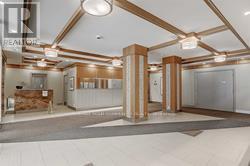 32 Clegg Unit 605 photo 3