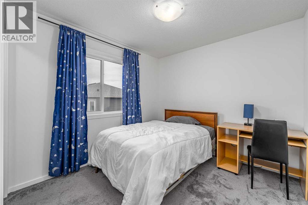 Single Family House for Sale in  Cityline Mount NE Cityscape Calgary 