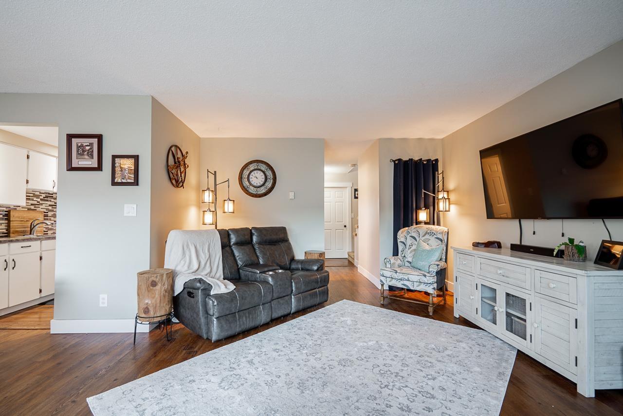 28 46689 FIRST AVENUE, Chilliwack Proper East, Chilliwack