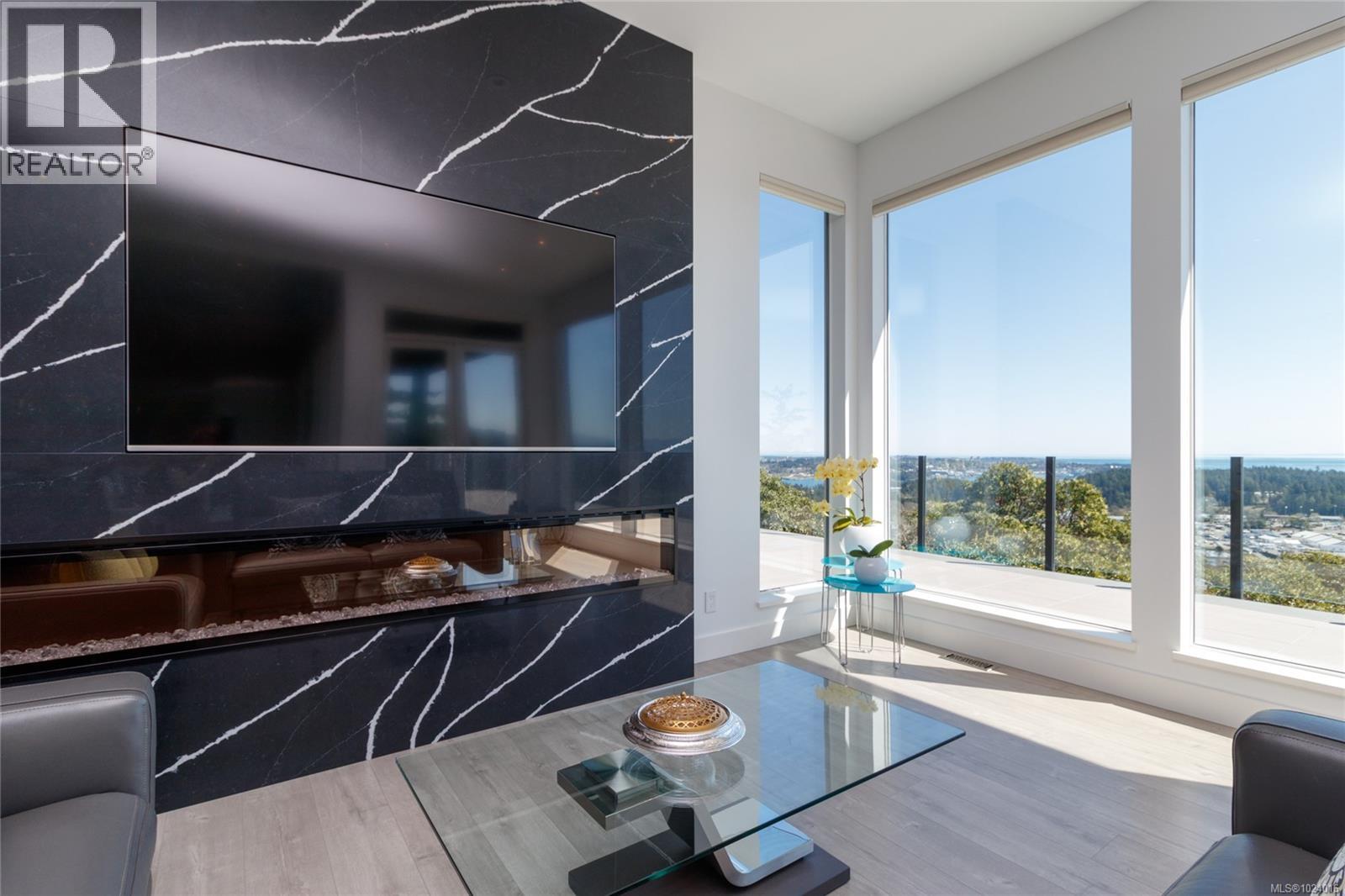 2713 Goldstone Hts, Langford