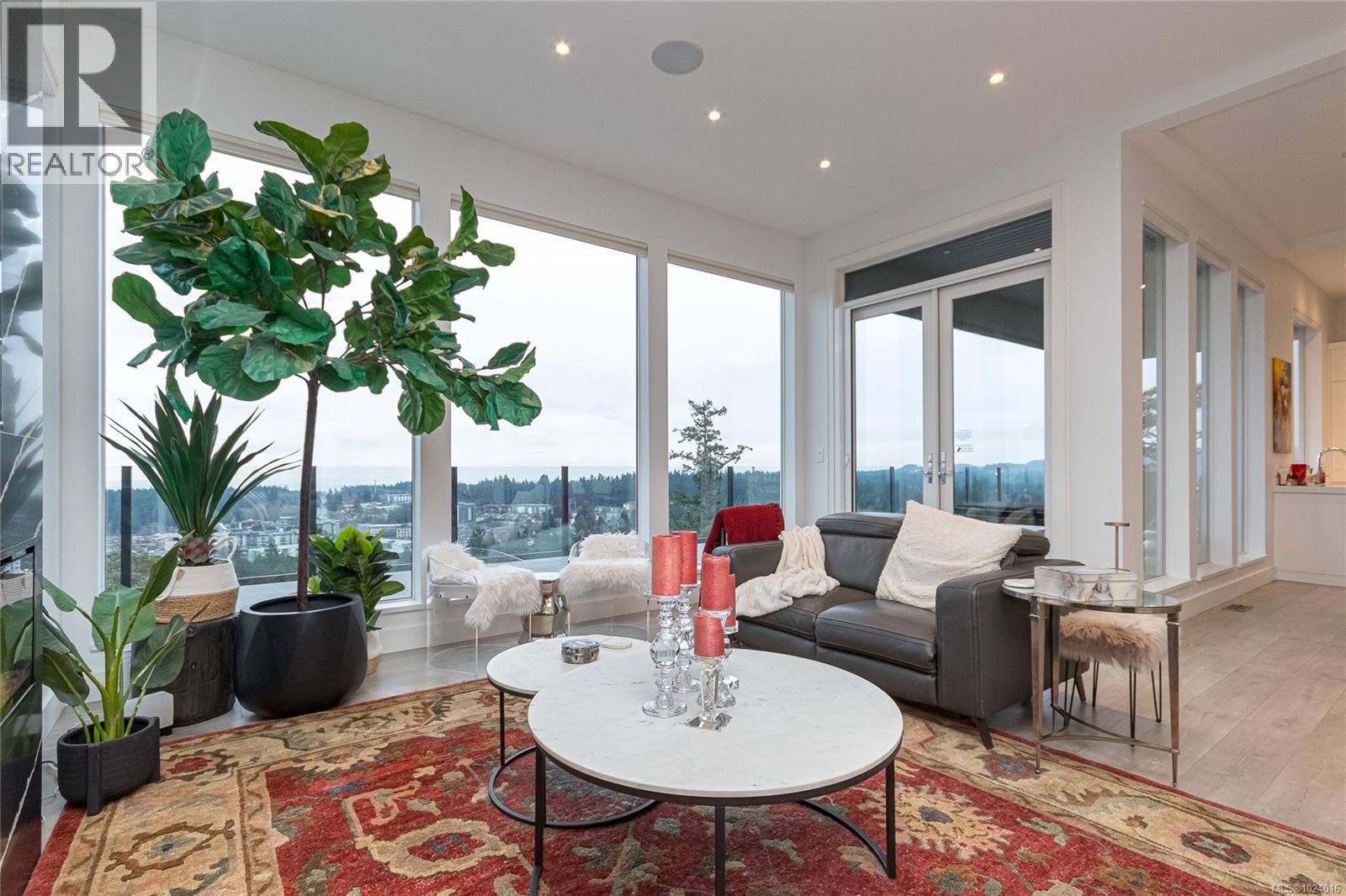 2713 Goldstone Hts, Langford