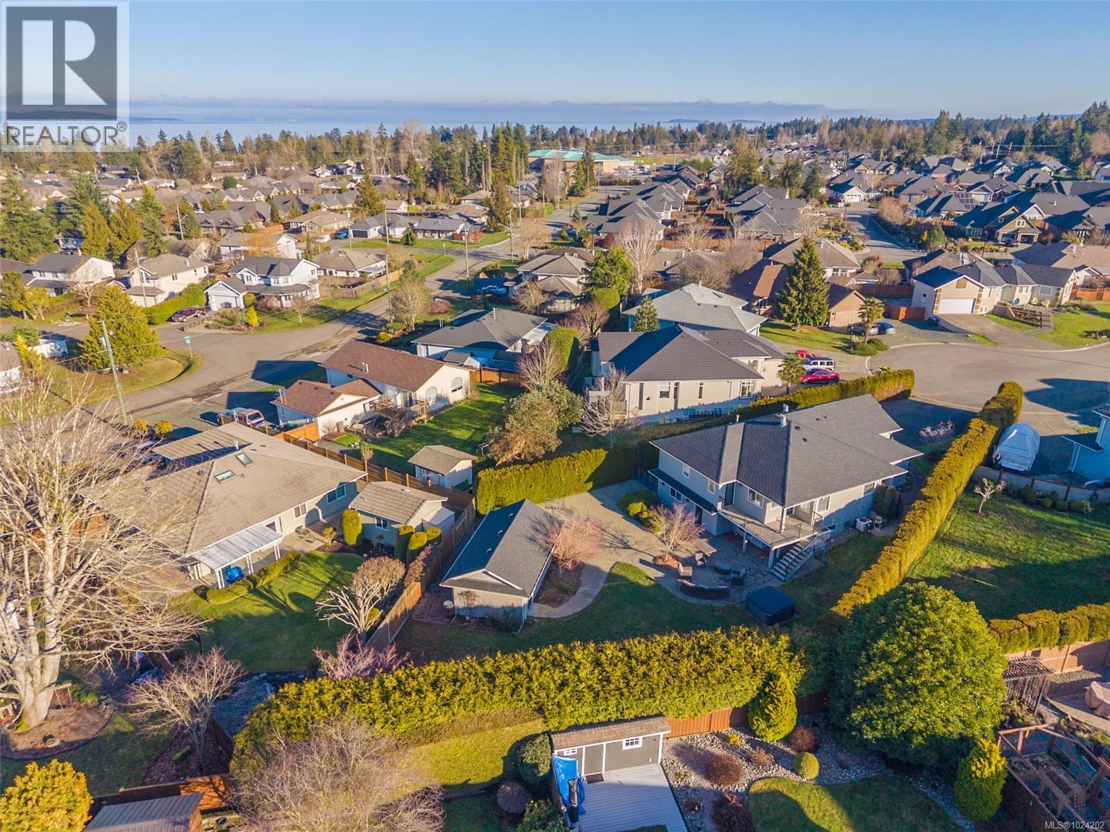 1112 Aery View Way, Parksville