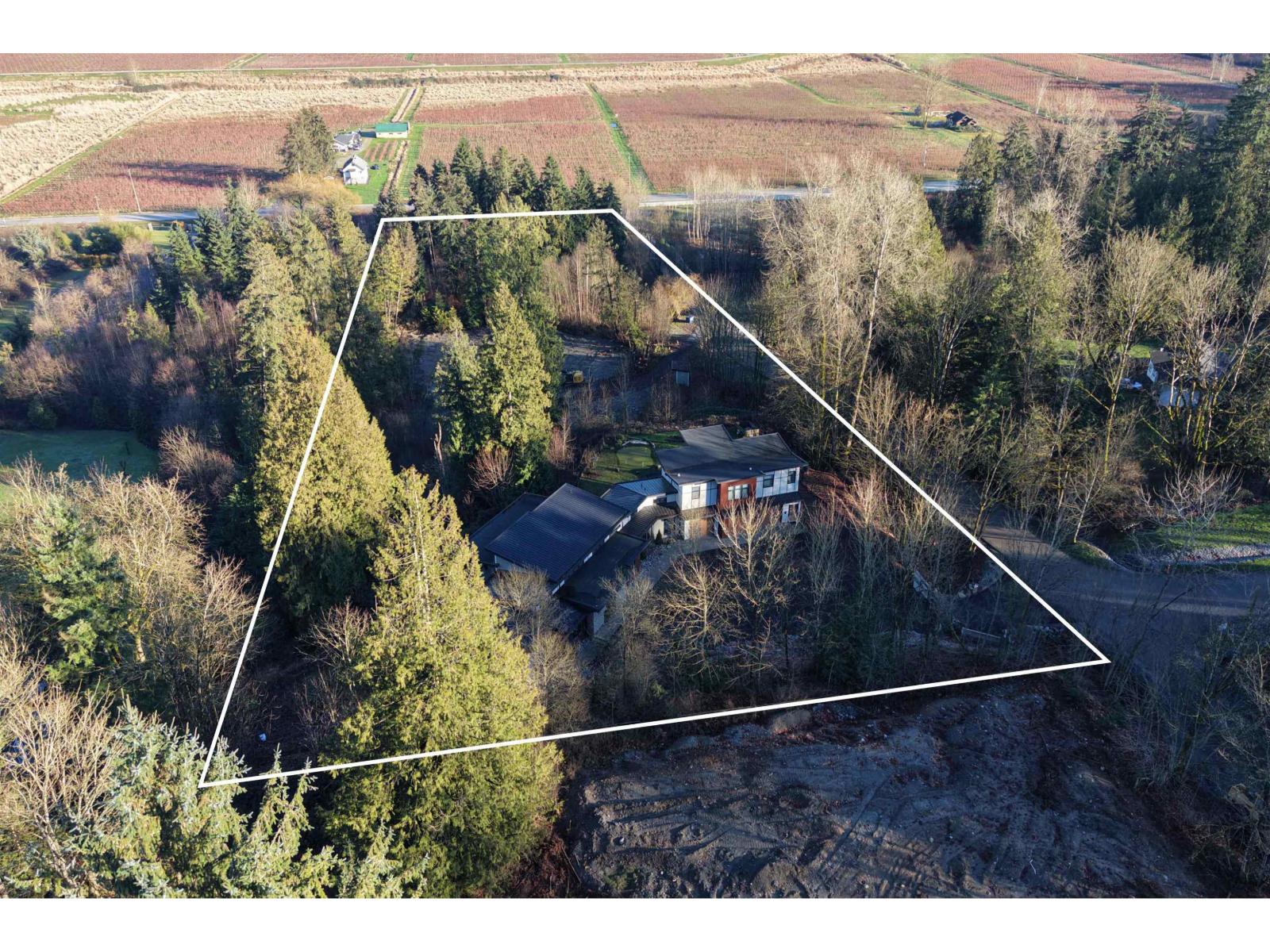 8211 264 STREET, Langley