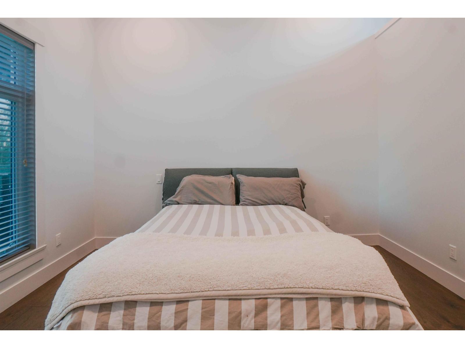 8211 264 STREET, Langley