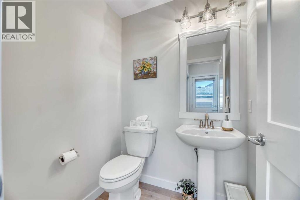 Single Family House for Sale in  Wolf Hollow Park SE Wolf Willow Calgary 