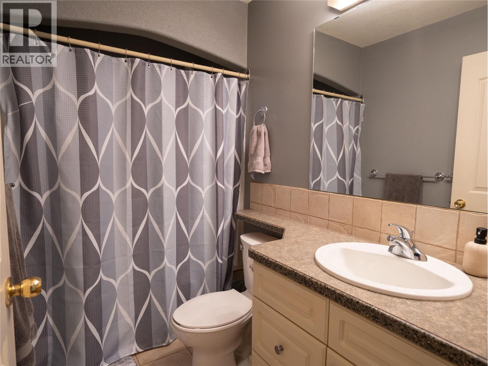 #3 6811 Cottonwood Drive - 21