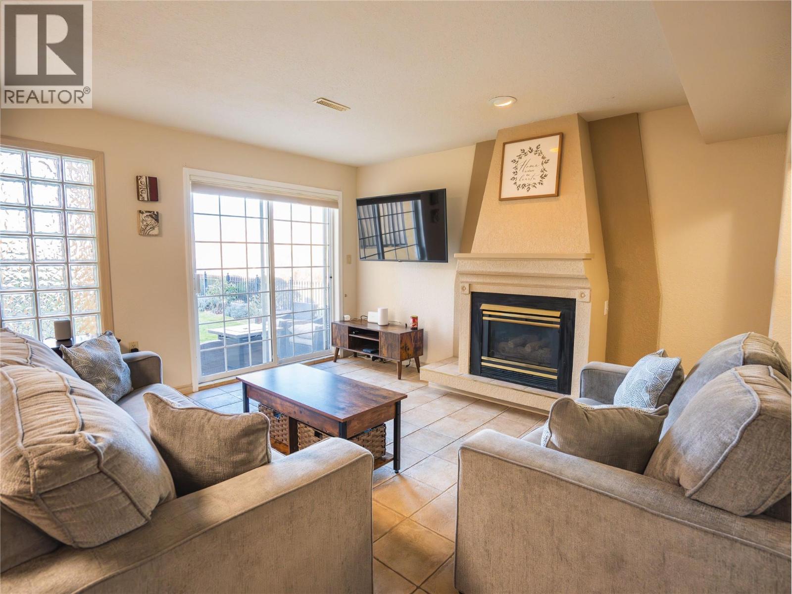 6811 Cottonwood Drive Unit# 3, Osoyoos