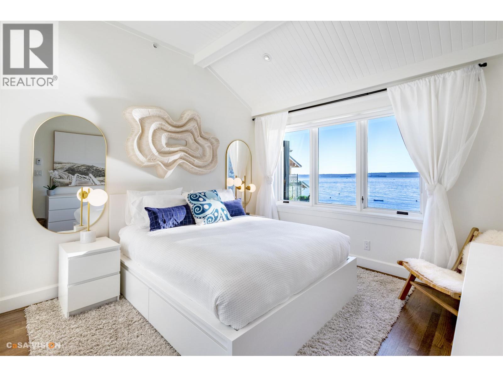 3390 RADCLIFFE AVE, West Vancouver