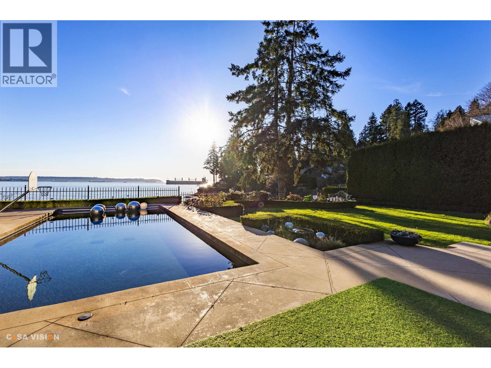 3390 RADCLIFFE AVE, West Vancouver