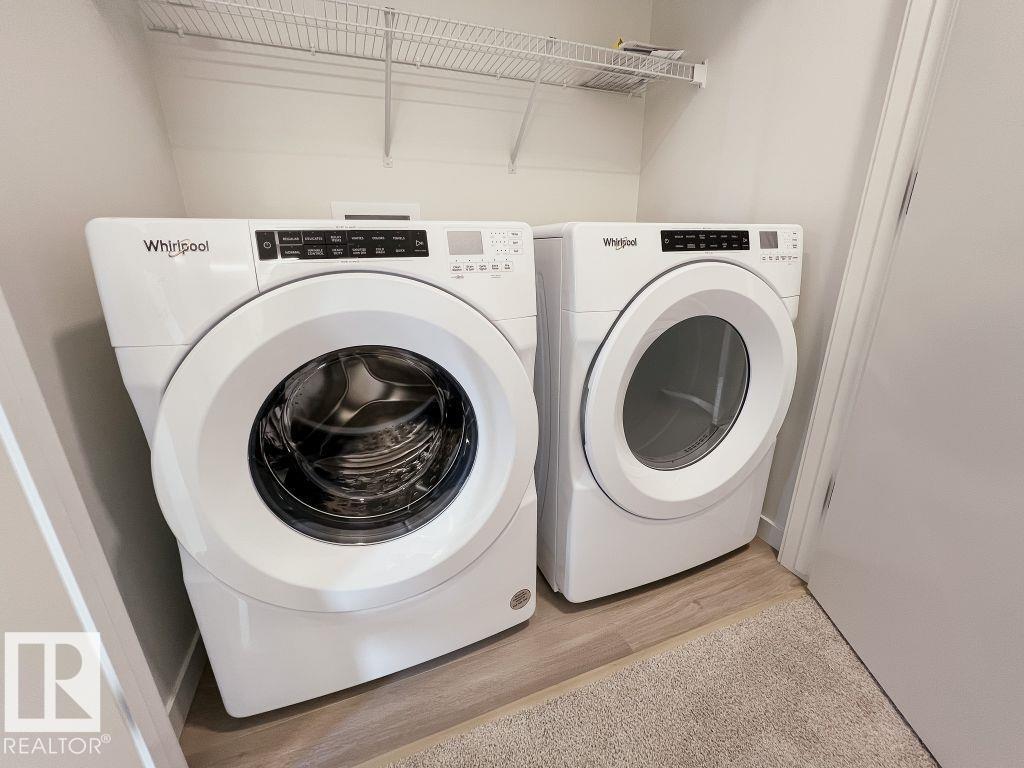 7526 KLAPSTEIN LINK LI SW, Edmonton