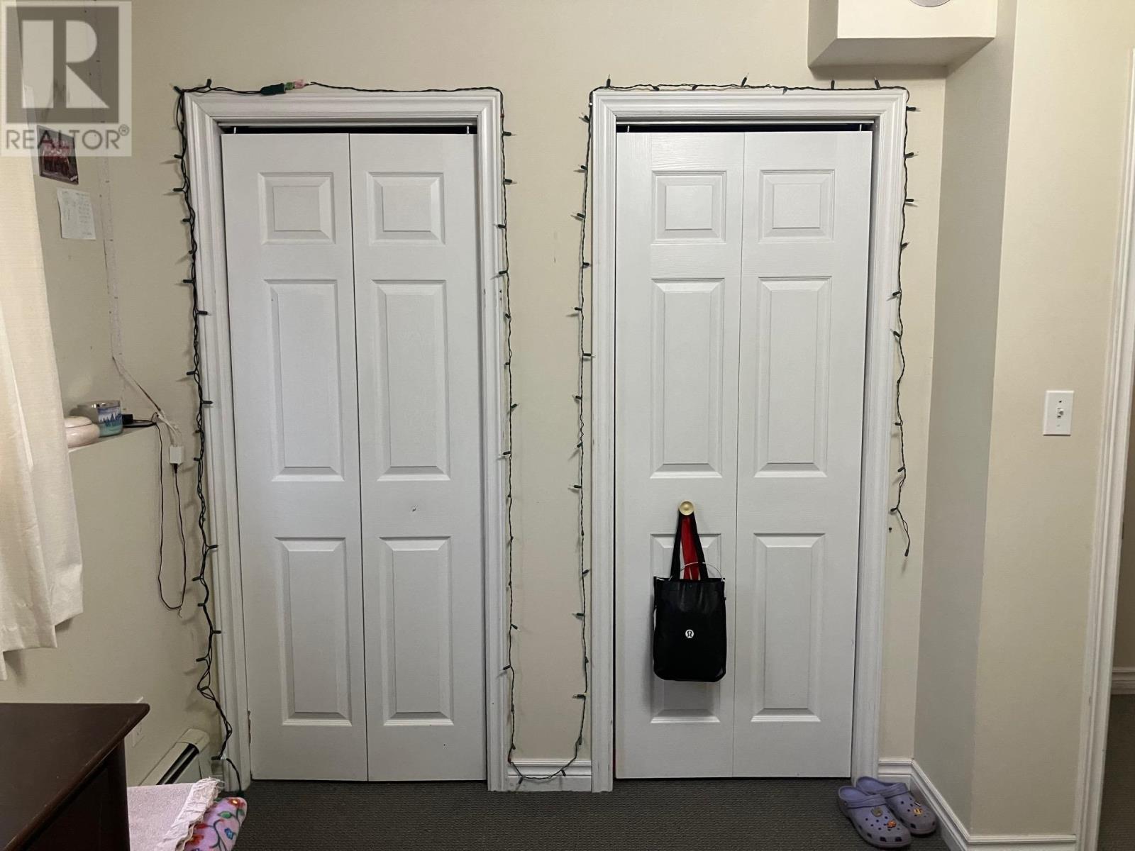 366 ST. PETERS ROAD - 8