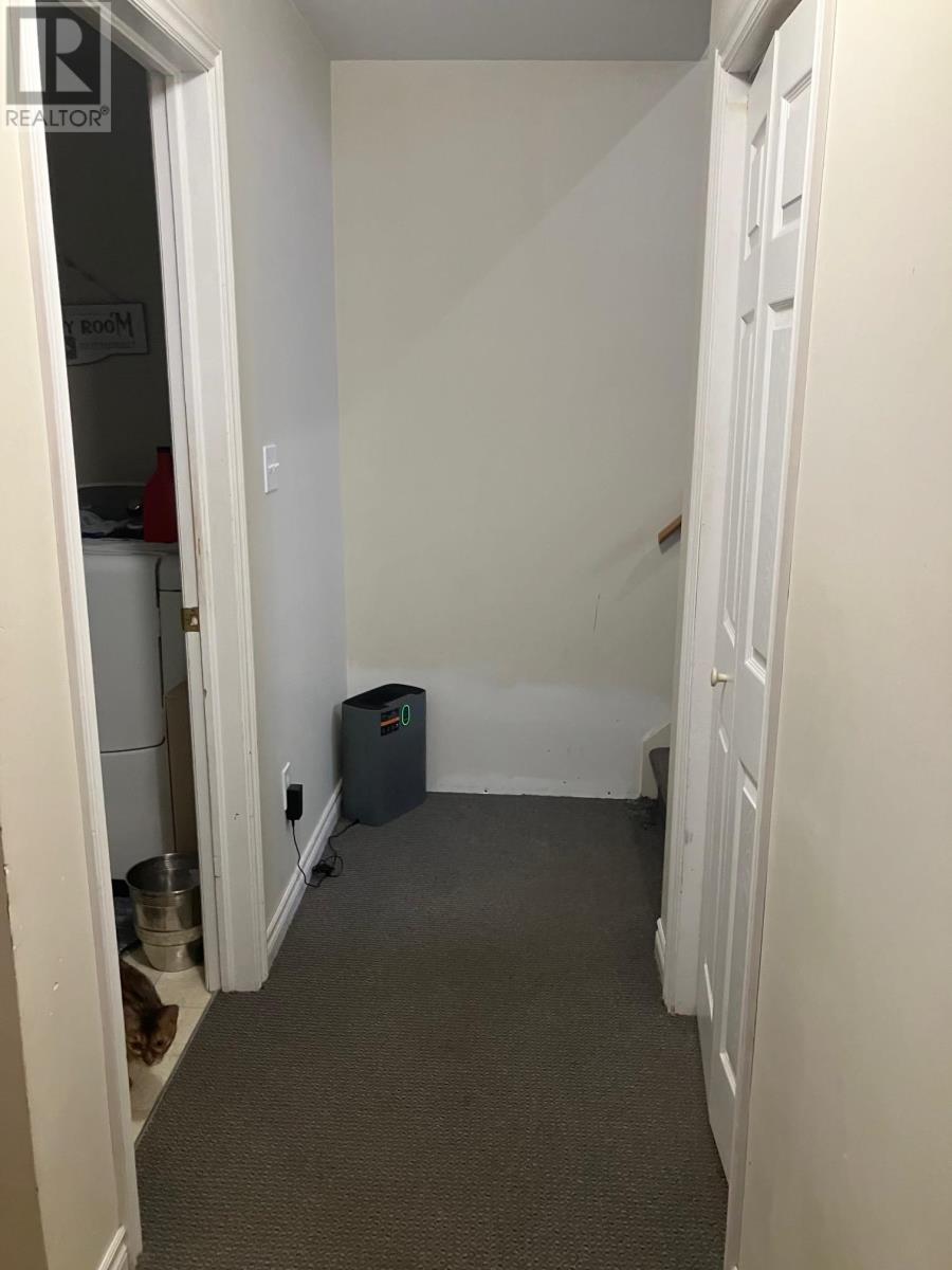 366 ST. PETERS ROAD - 9