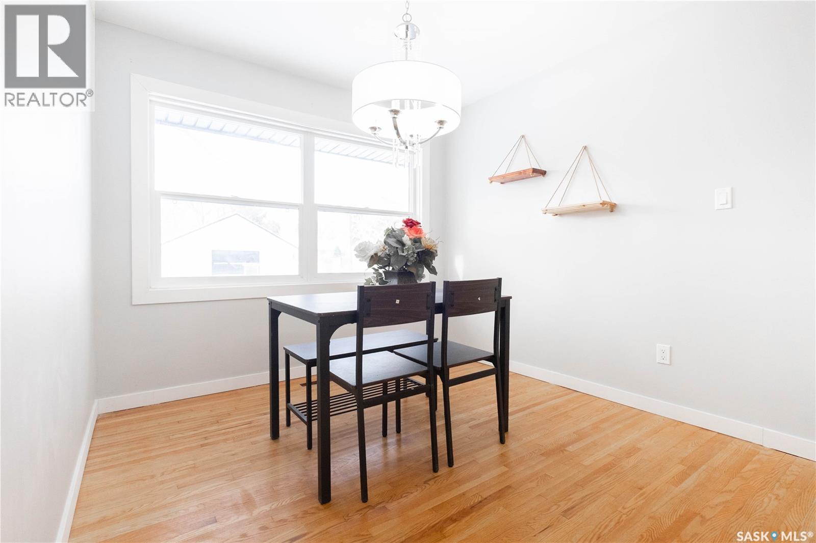 Single Family House Bungalow for Sale in  Empress STREET Regina 