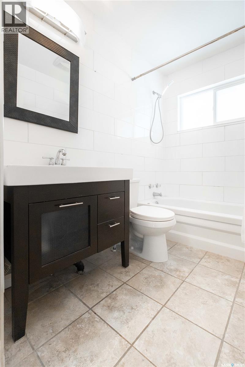 Single Family House Bungalow for Sale in  Empress STREET Regina 