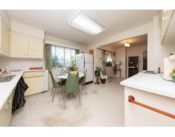 13817 Berg Road, Surrey, BC V3R5L2 Photo 9
