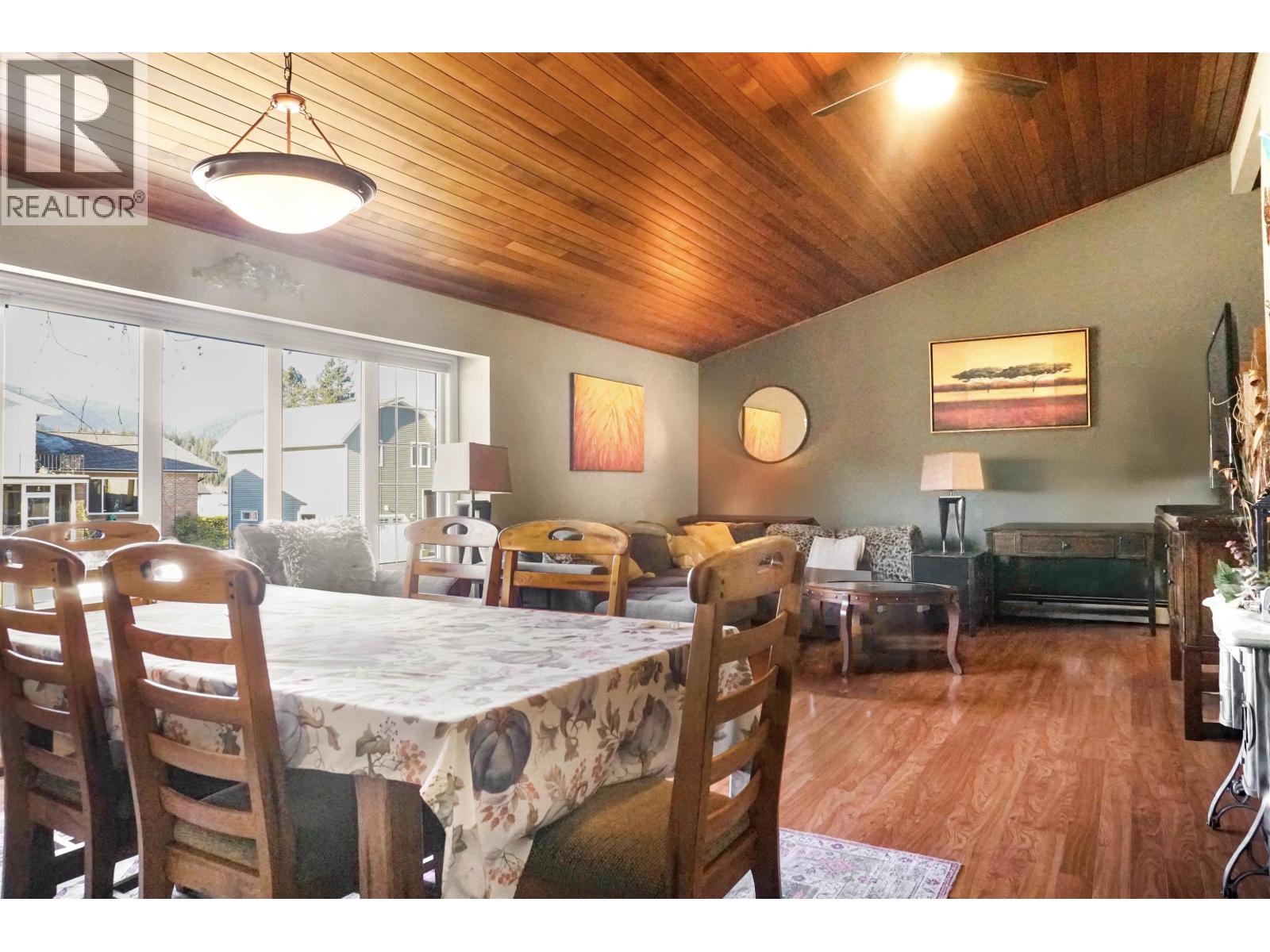 46 CHARLES STREET, Kitimat