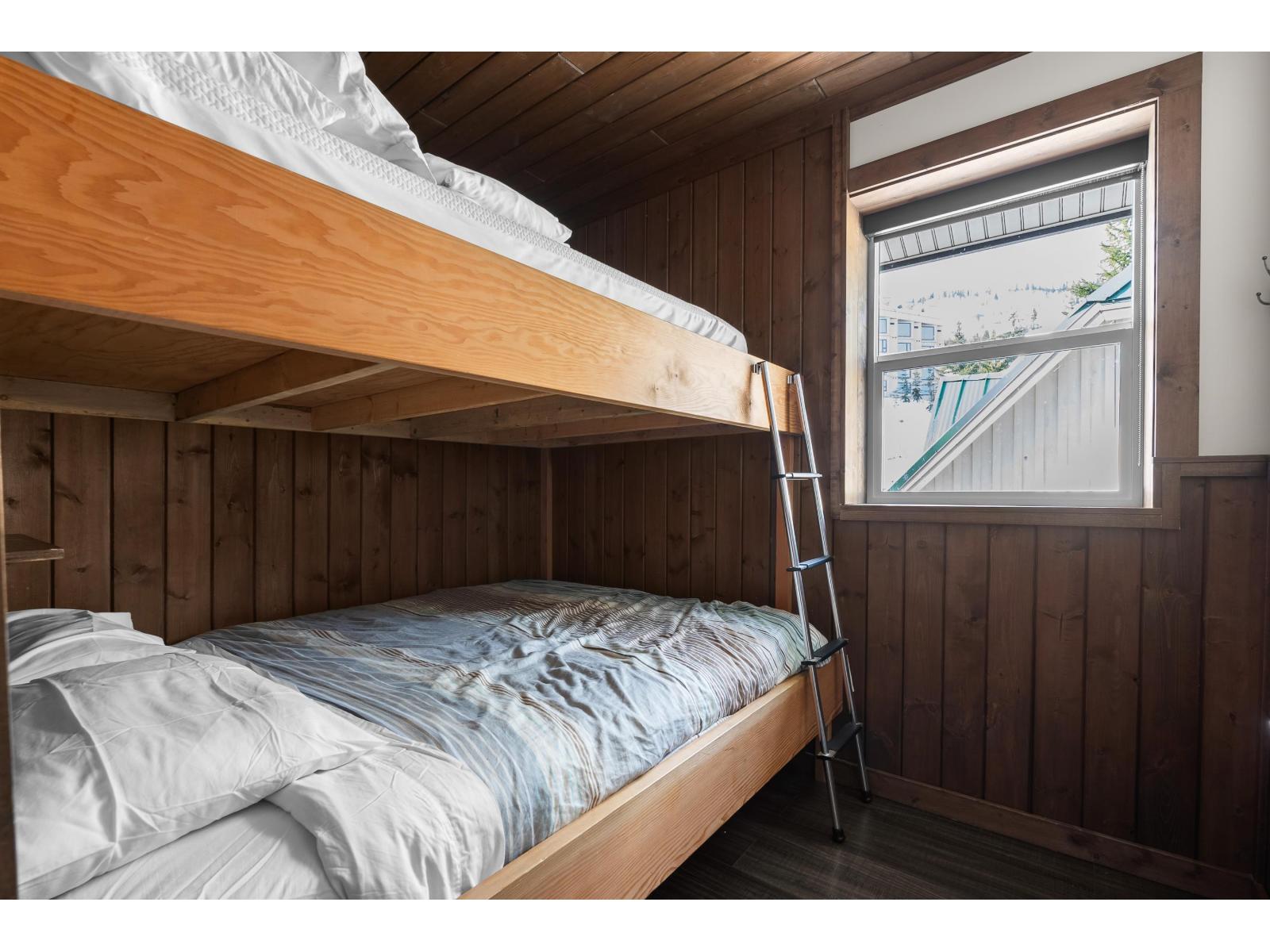 1 20921 SNOWFLAKE CRESCENT, Mission